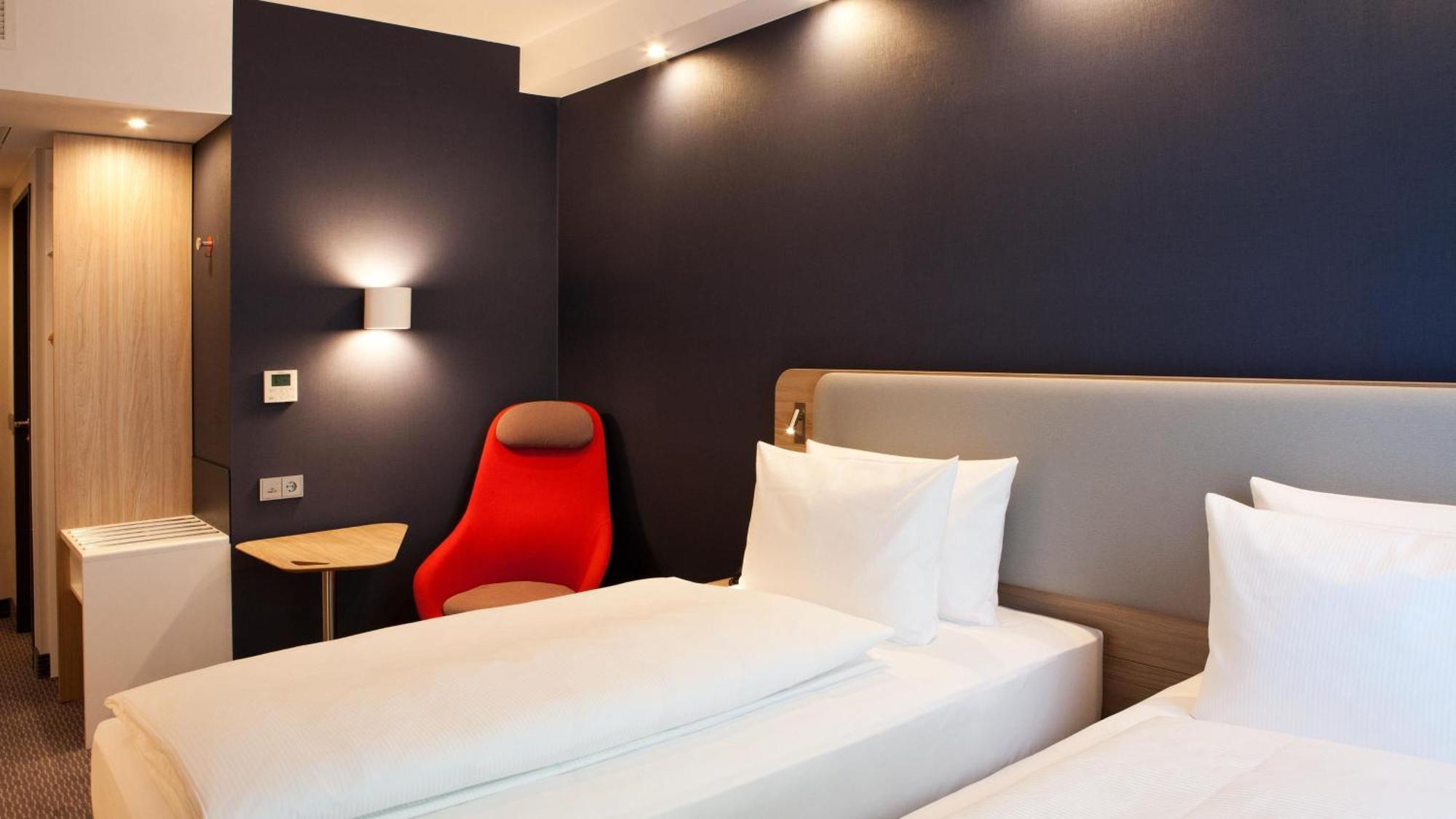 Holiday Inn Express - Siegen, An Ihg Hotel Εξωτερικό φωτογραφία